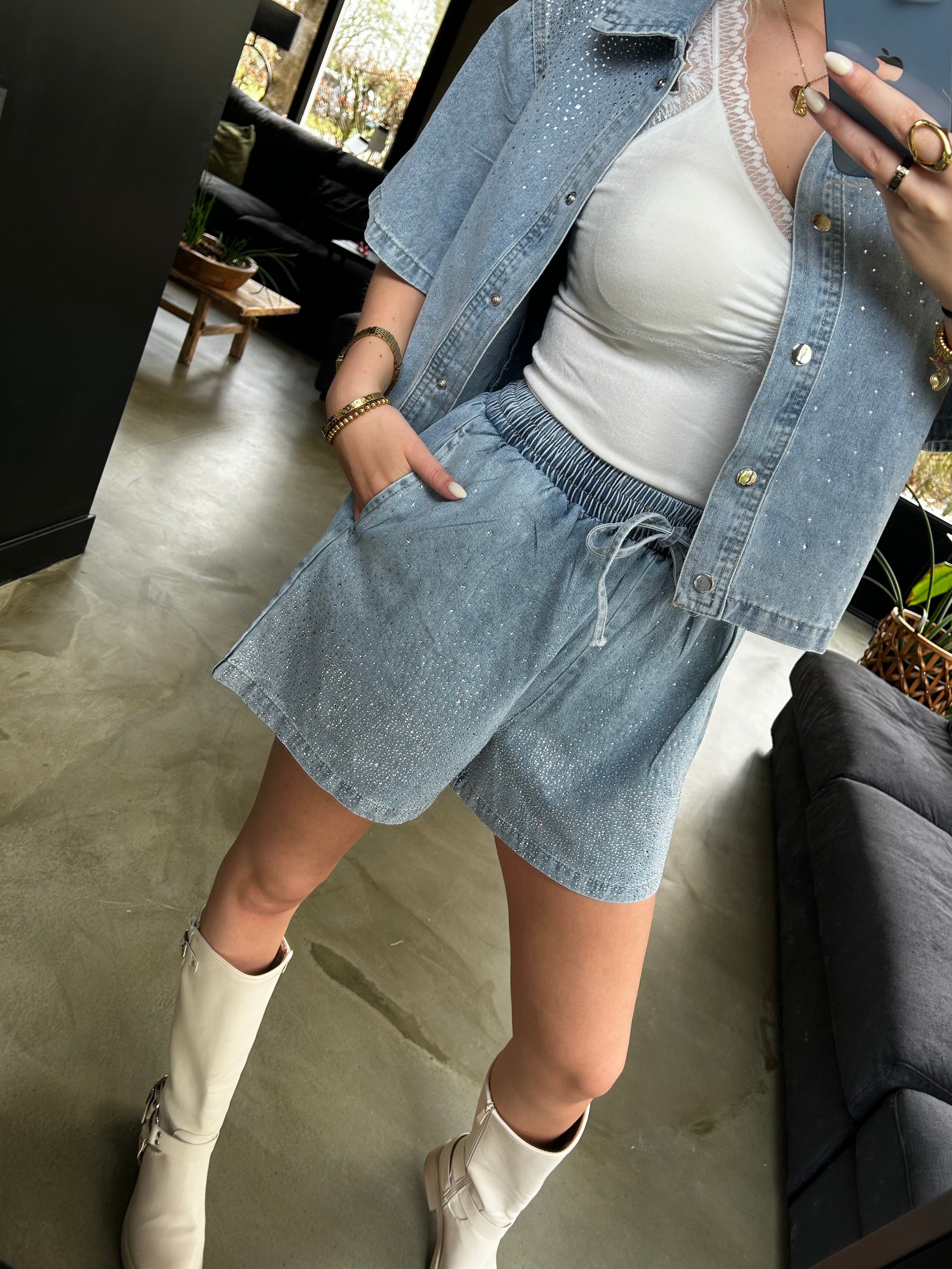 Short - Odele Linn