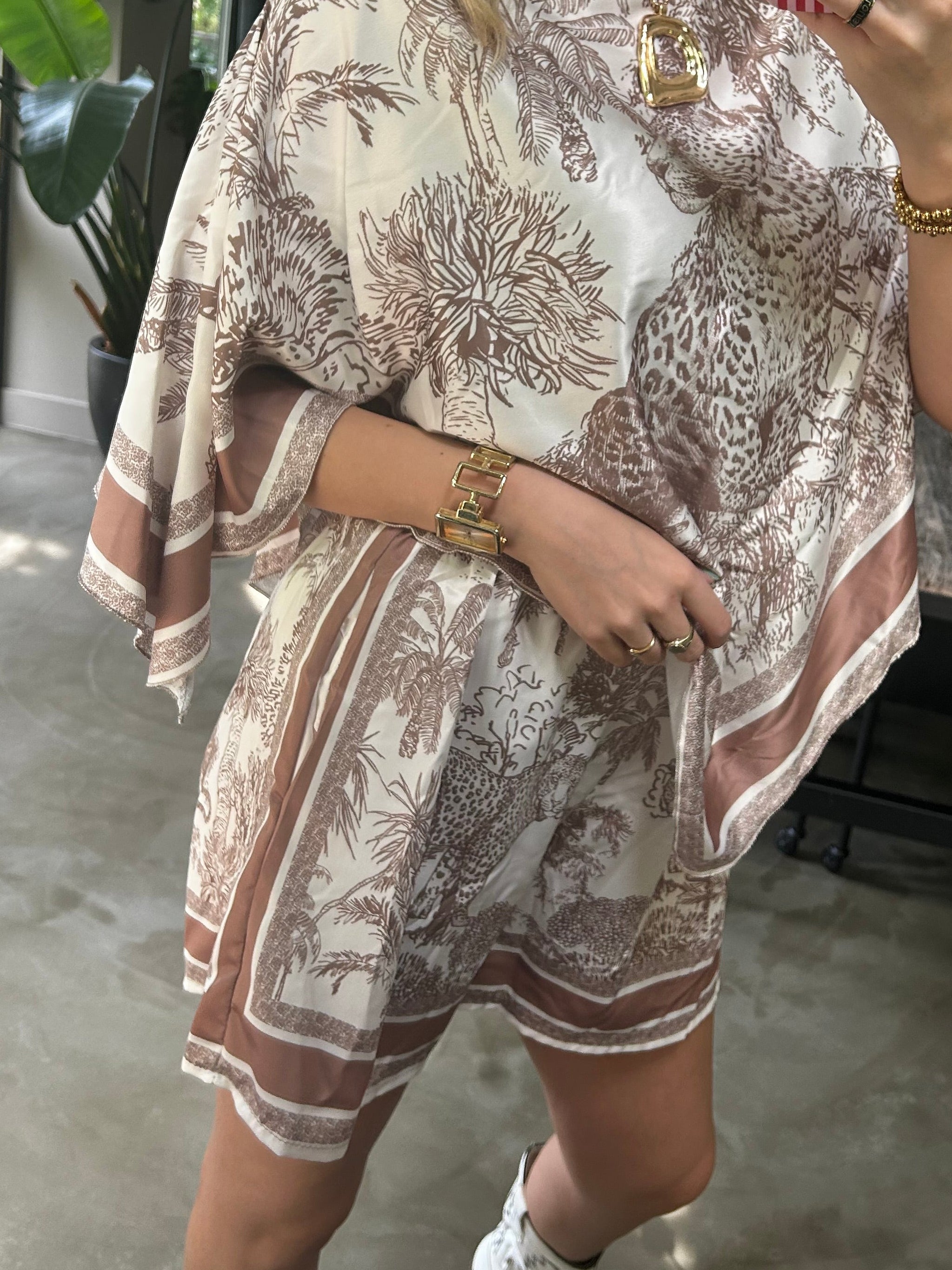 Short - Vivian Linn Beige
