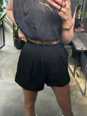 Short - Tess Linn Zwart