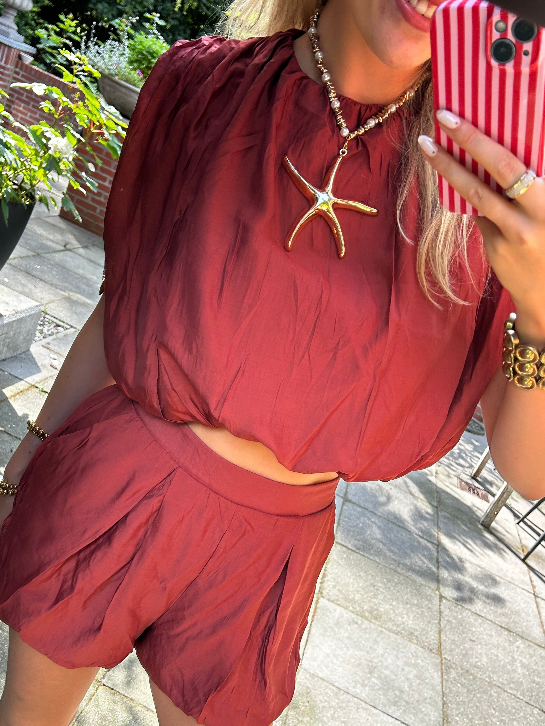 Top - Tess Terra