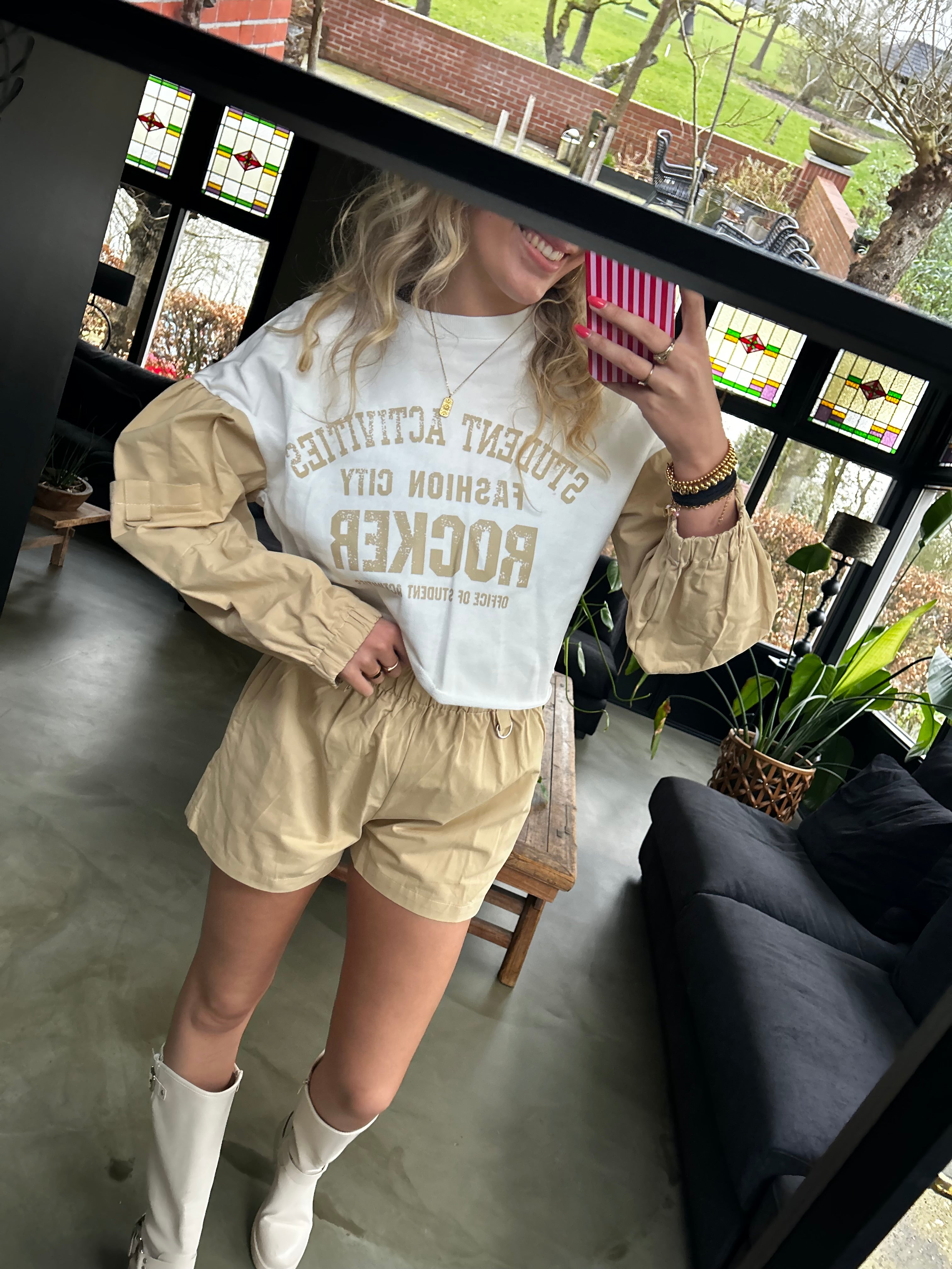 Set - Jada